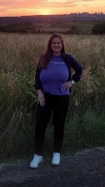 Full leaked Milikkashad private onlyfans photo