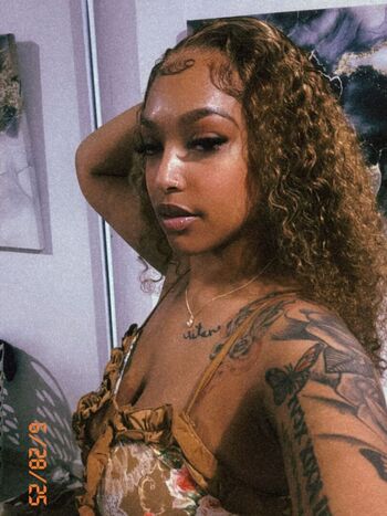 Full leaked Milkchaike private onlyfans photo