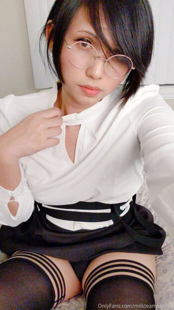 Full leaked Milkteamomoko private onlyfans photo