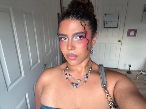 Full leaked Milkygren private onlyfans photo