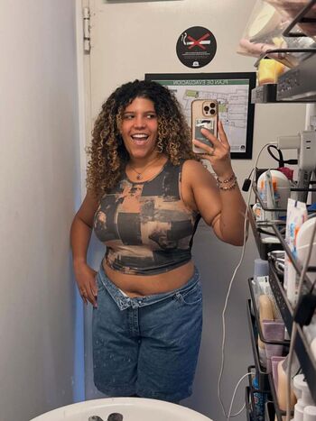 Full leaked Milkygren private onlyfans photo