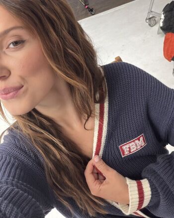 Full leaked Millie bobby brown page private onlyfans photo