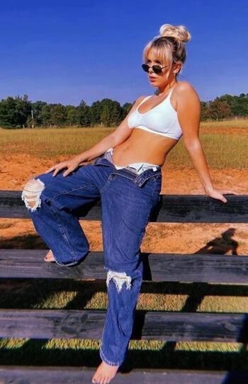 Full leaked Millie bobby brown page private onlyfans photo
