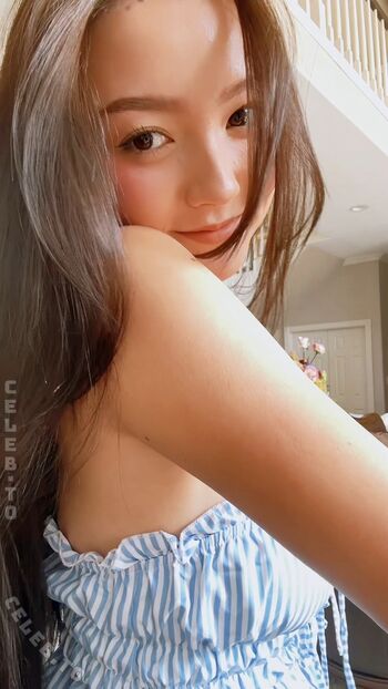 Full leaked Millie howell page private onlyfans photo