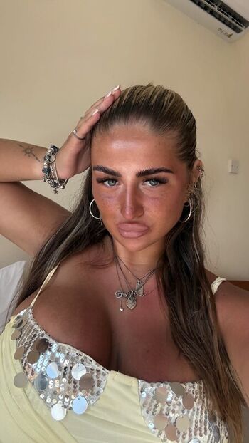 Full leaked Milly fright page private onlyfans photo