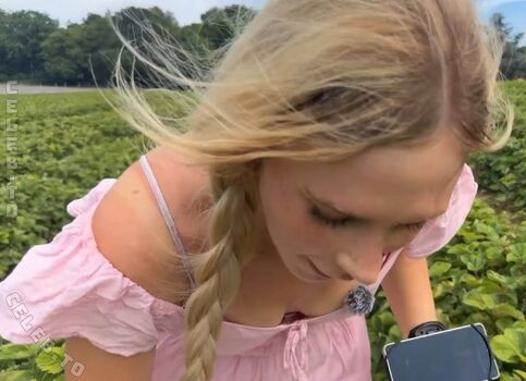 Full leaked Milschbaum page private onlyfans photo