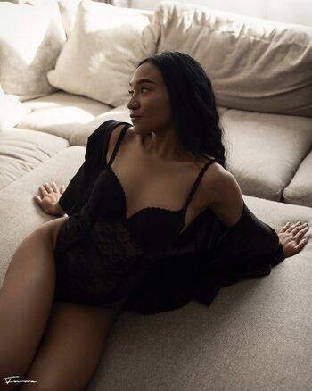 Full leaked Mimi falcon page private onlyfans photo