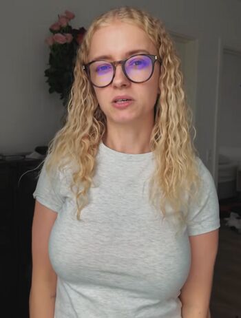 Full leaked Mimi lintrup private onlyfans photo