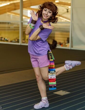 mimidoescosplay