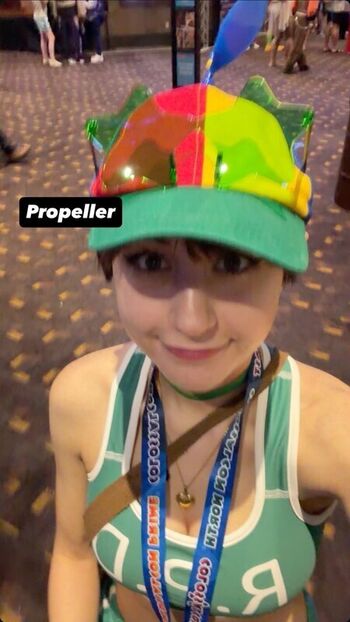 mimidoescosplay