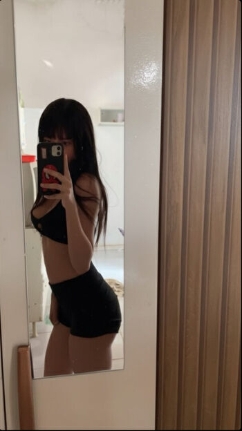 Full leaked Mimiesquisitinha private onlyfans photo