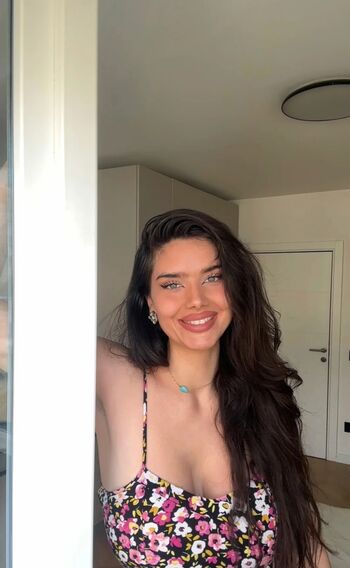 Full leaked Mina leenovic private onlyfans photo