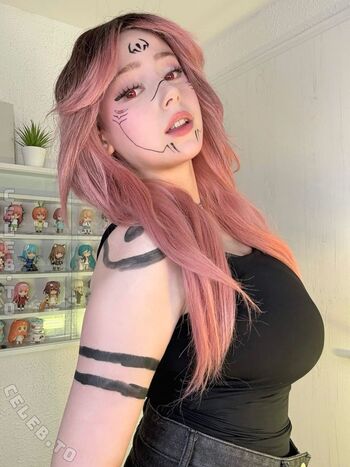 Full leaked Mina min page private onlyfans photo