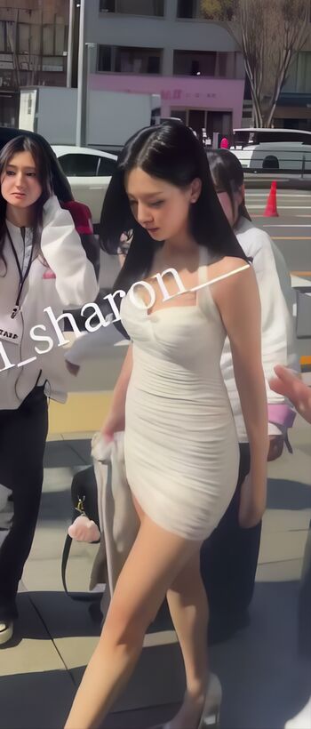 Full leaked Mina myoi page private onlyfans photo