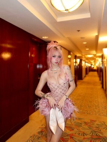 Full leaked Mina syu private onlyfans photo