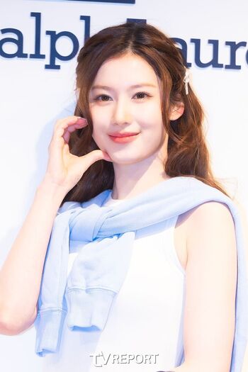 Minatozaki Sana