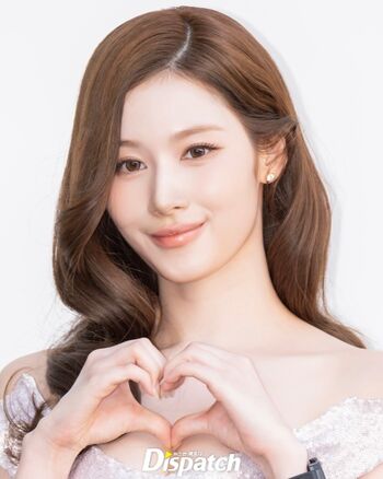 Full leaked Minatozaki sana page private onlyfans photo