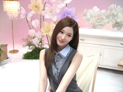 Minatozaki Sana