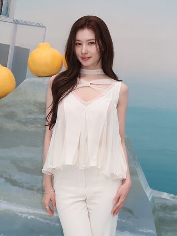 Minatozaki Sana
