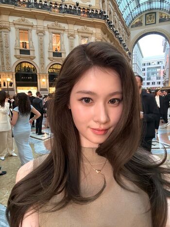 Full leaked Minatozaki sana page private onlyfans photo