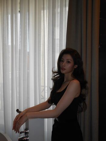 Minatozaki Sana