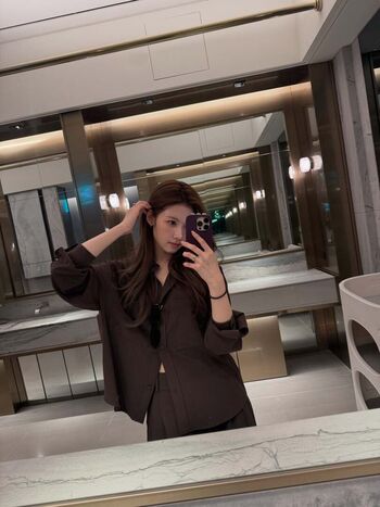 Full leaked Minatozaki sana page private onlyfans photo