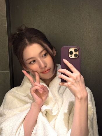 Full leaked Minatozaki sana private onlyfans photo