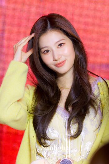 Minatozaki Sana