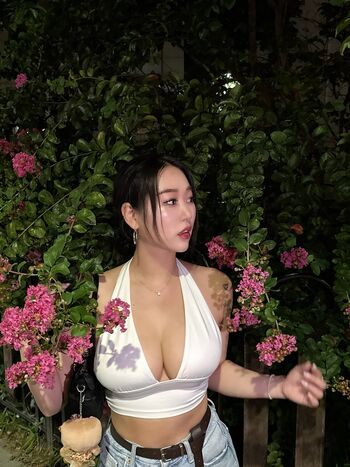 Full leaked Ming ouo private onlyfans photo