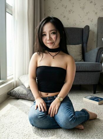 Full leaked Mini lullu private onlyfans photo