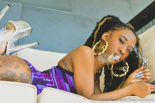 Full leaked Mini stalli page private onlyfans photo