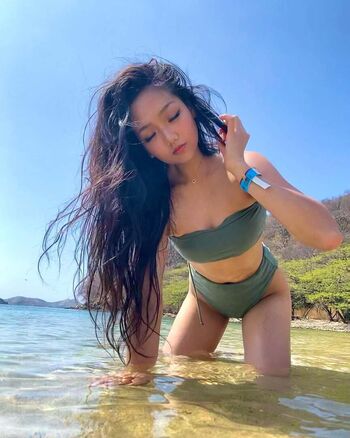 Full leaked Minigouzou private onlyfans photo