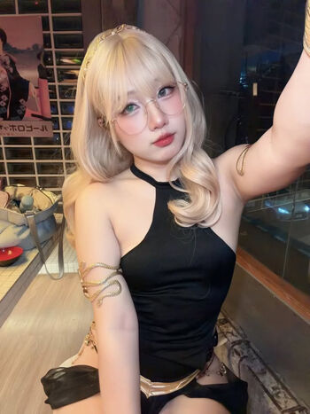Full leaked Minikatuii private onlyfans photo