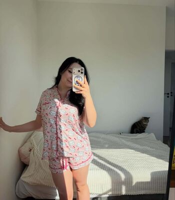 Full leaked Miniloonaa private onlyfans photo