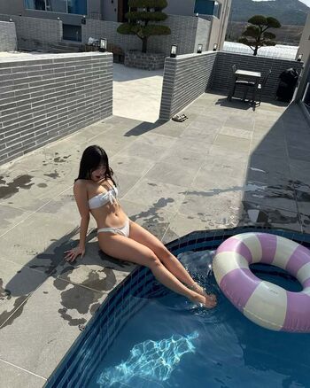 Full leaked Minimini private onlyfans photo