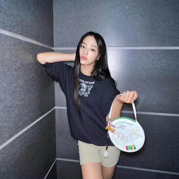 Full leaked Minji page private onlyfans photo