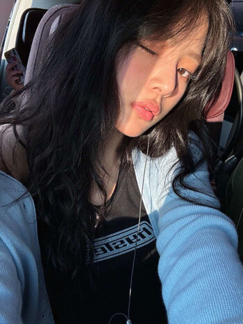 Full leaked Minji private onlyfans photo
