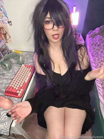 Full leaked Mintosylveon page private onlyfans photo