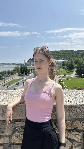 Full leaked Mira  page private onlyfans photo