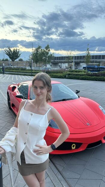 Full leaked Mira  page private onlyfans photo