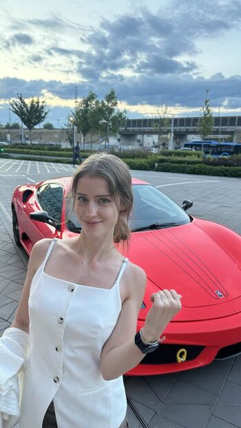 Full leaked Mira  page private onlyfans photo