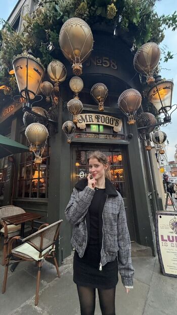 Full leaked Mira  page private onlyfans photo