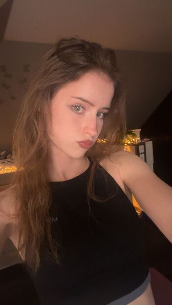 Full leaked Mira  page private onlyfans photo