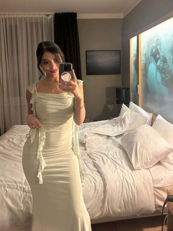 Full leaked Mira ephey riad private onlyfans photo