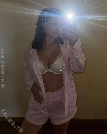 Full leaked Mira moon page private onlyfans photo