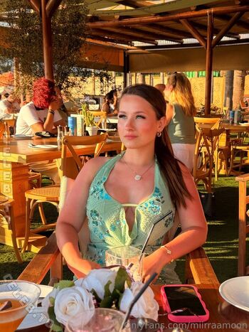 Full leaked Mira moon private onlyfans photo