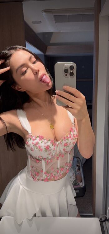 Full leaked Mira nowhere private onlyfans photo