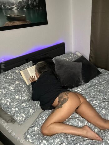 Full leaked Miramonroe page private onlyfans photo