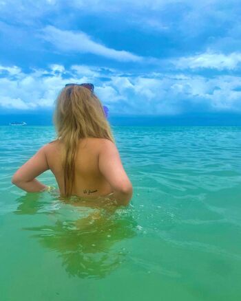 Full leaked Miranda private onlyfans photo