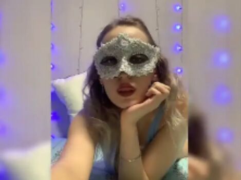 Full leaked Miras page private onlyfans photo